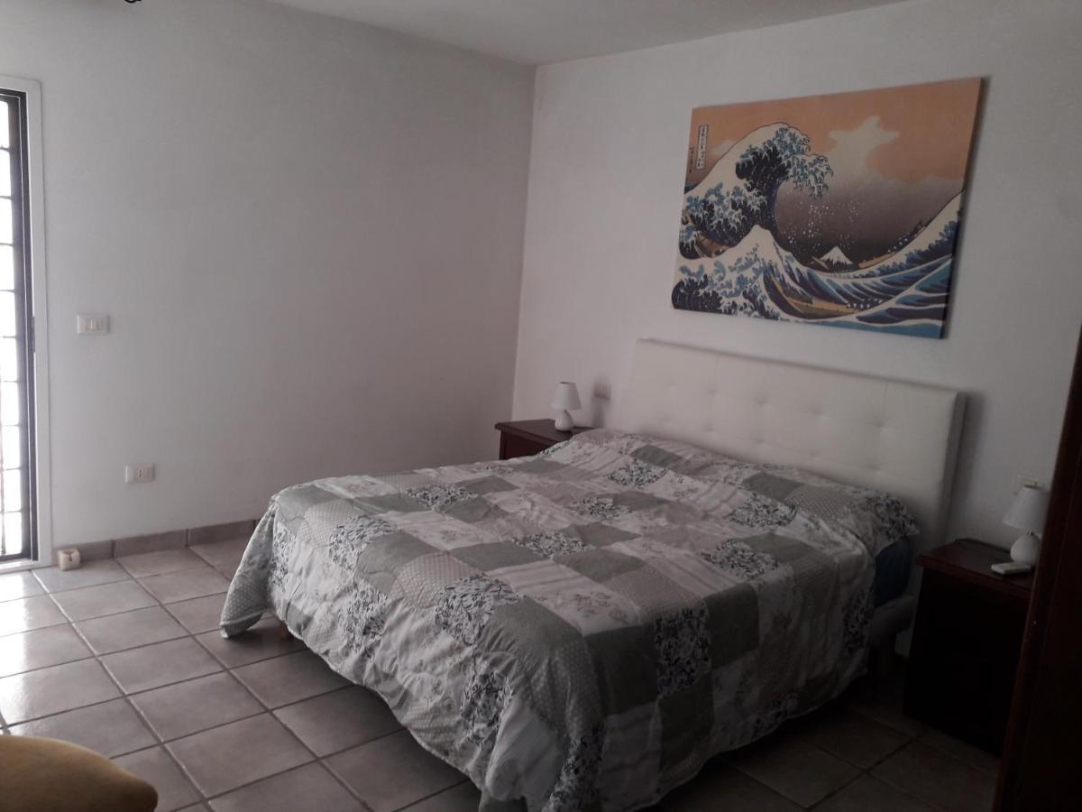 Bed&Breakfast "Fiorella" Sul Lago カステル・ガンドルフォ 部屋 写真